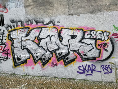 Graffiti Bombing in Lissabon - Photo by Kico_one - Lissabon, Portugal, Lisboa