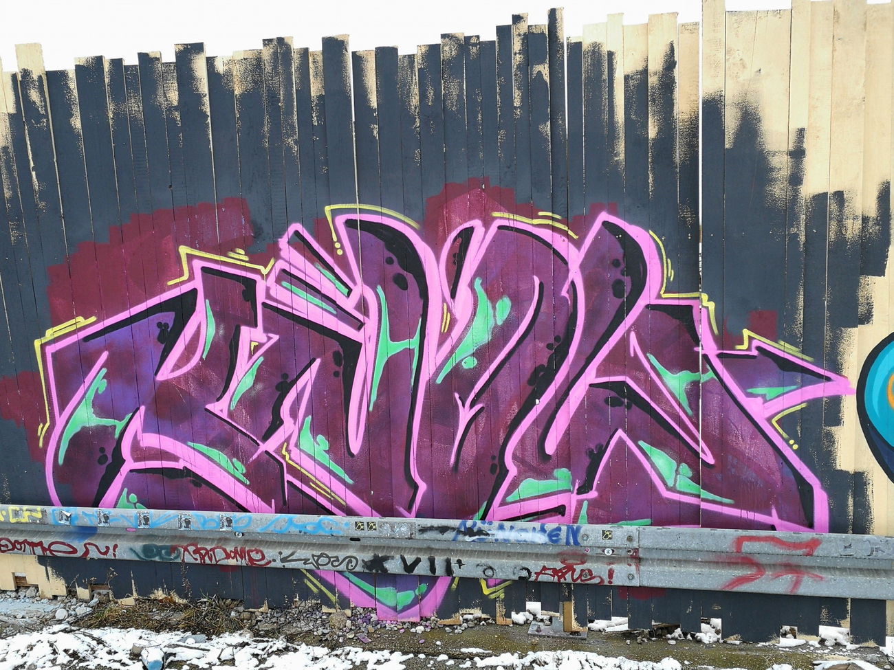 Graffiti Wall in München - Photo by Kico_one - München, Know