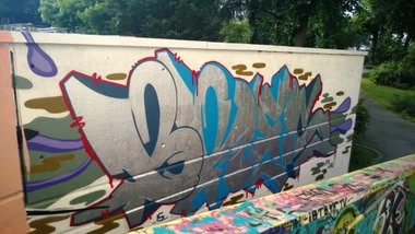 Graffiti Wall in Giradetstrasse - Photo by Kico_one - Bres, PS, Essen (2015)