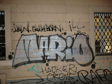 Graffiti Bombing in Prague - Photo by Kico_one - Prague, Praha, Mario