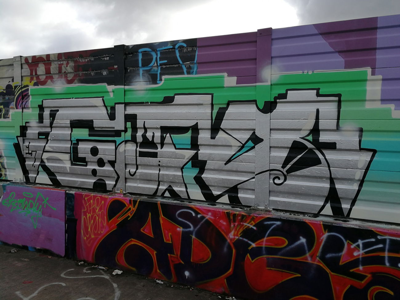 Graffiti Bombing in Essen - Photo by Kico_one - Essen, NRW, Ruhrpott (2017)
