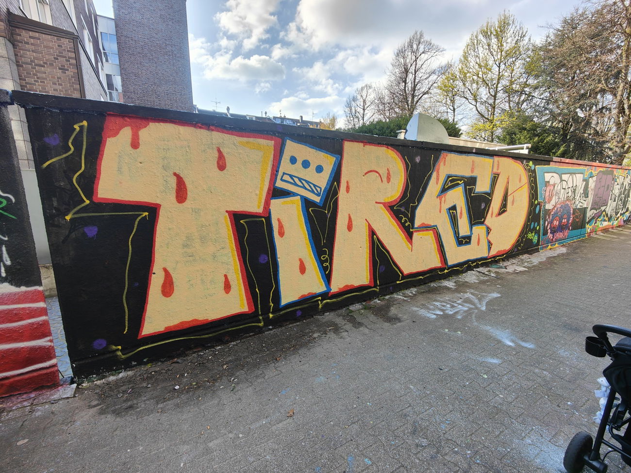 Graffiti Wall in Essen - Photo by Kico_one - Essen, Ruhrgebiet, Tired (2023)