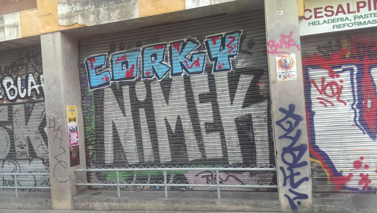 Graffiti Bombing in Barcelona - Photo by Kico_one - Barcelona, Spain, Catalonia