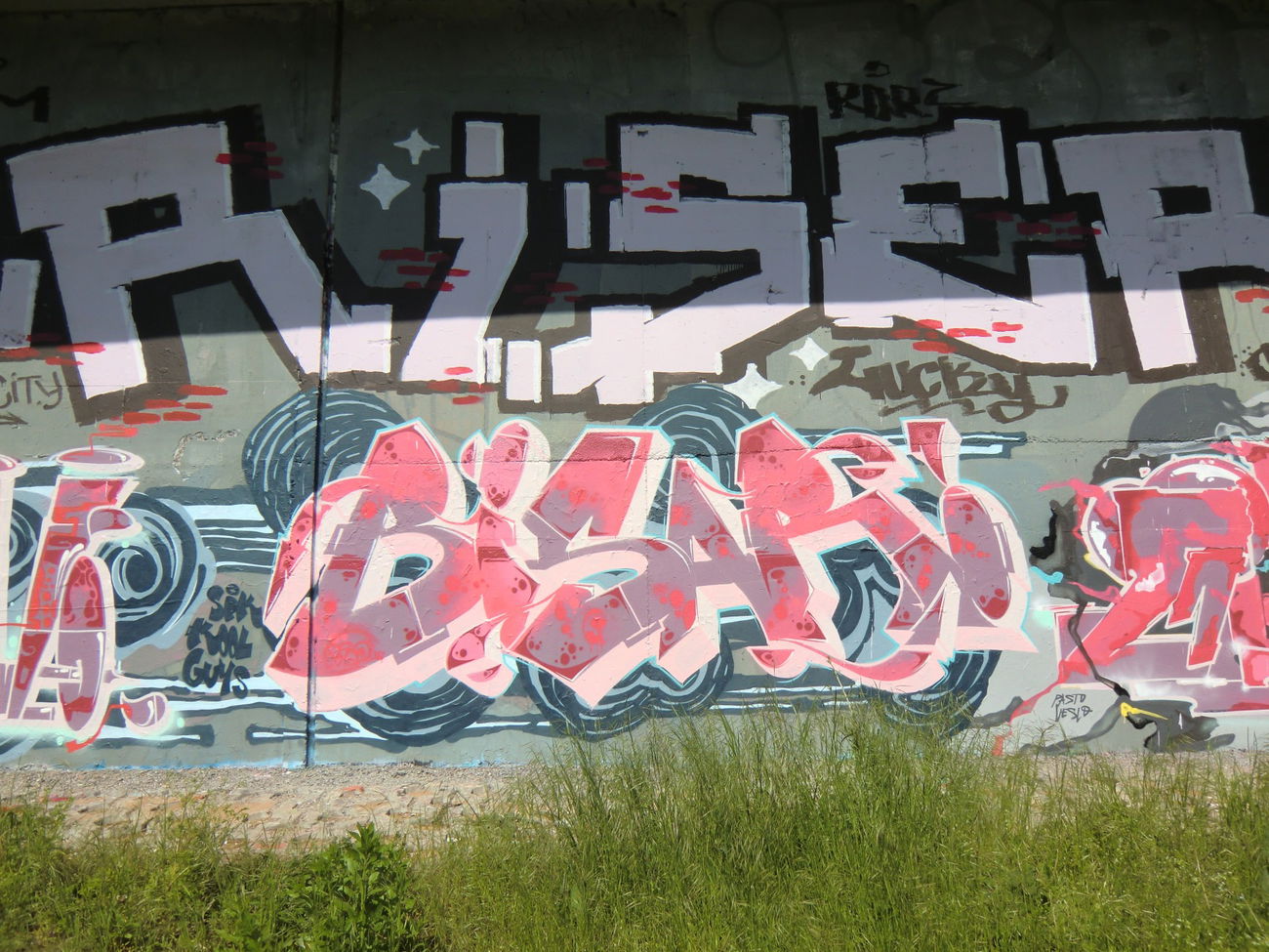 Graffiti Wall in Prague - Photo by Kico_one - Prague, Praha, Bisar