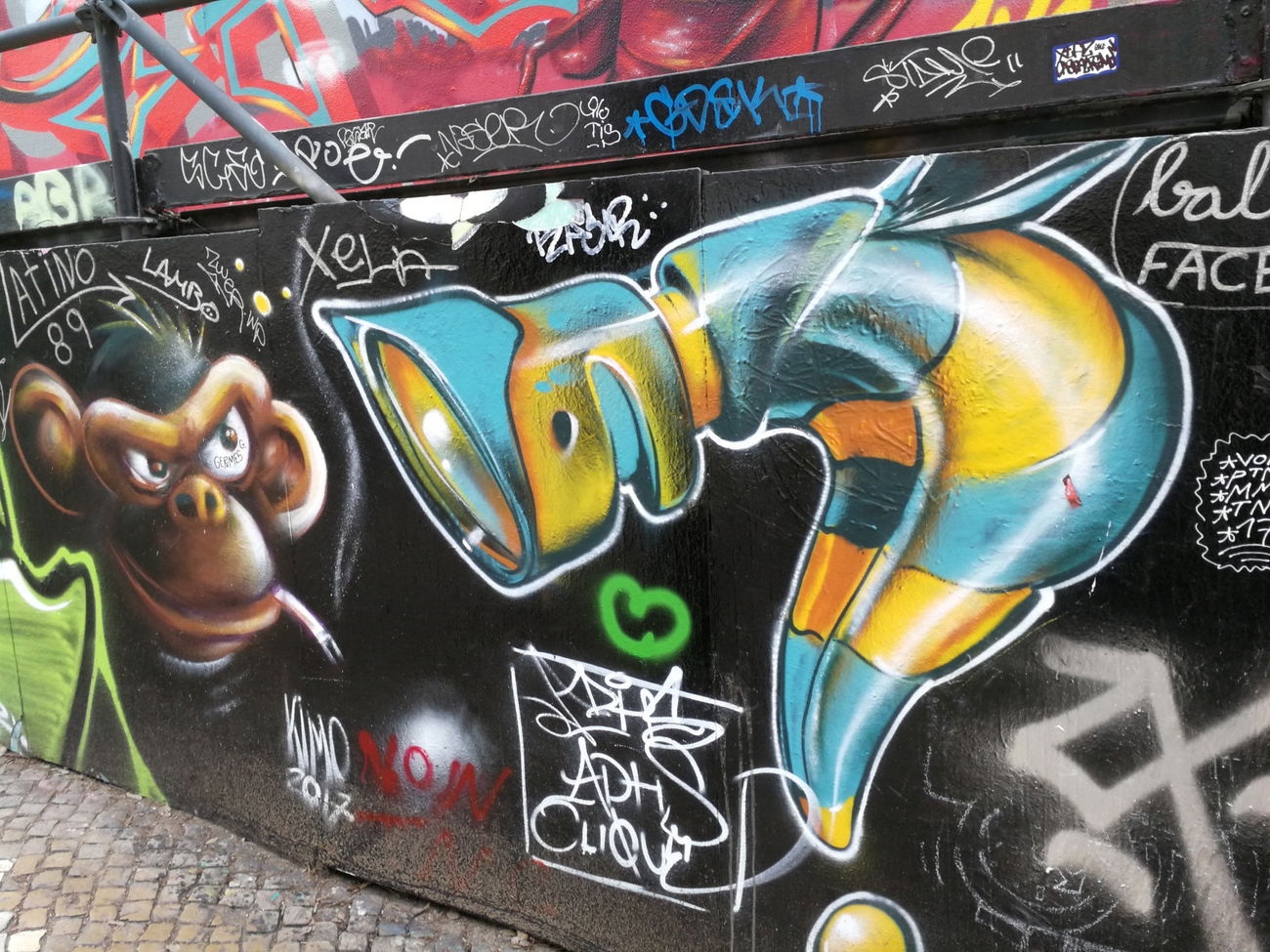 Graffiti Wall in Lissabon - Photo by Kico_one - Lissabon, Portugal, Lisboa