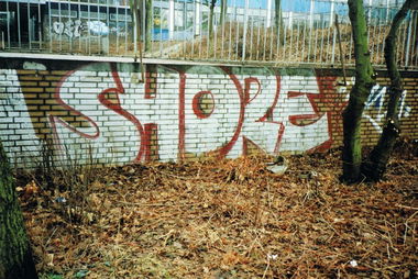 Graffiti Bombing in Essen - Photo by Kico_one - Shore, Rok, Crew (1995)