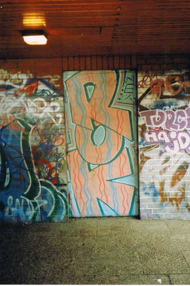 Graffiti Wall in Essen - Photo by Kico_one - Rok, Crew, Essen (199?)