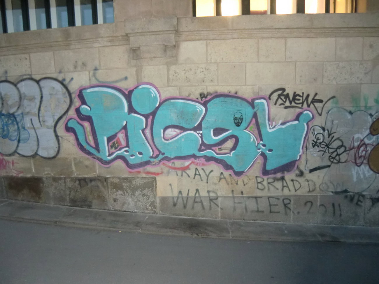 Graffiti Wall in Wien - Photo by Kico_one - Wien, Vienna, Austria