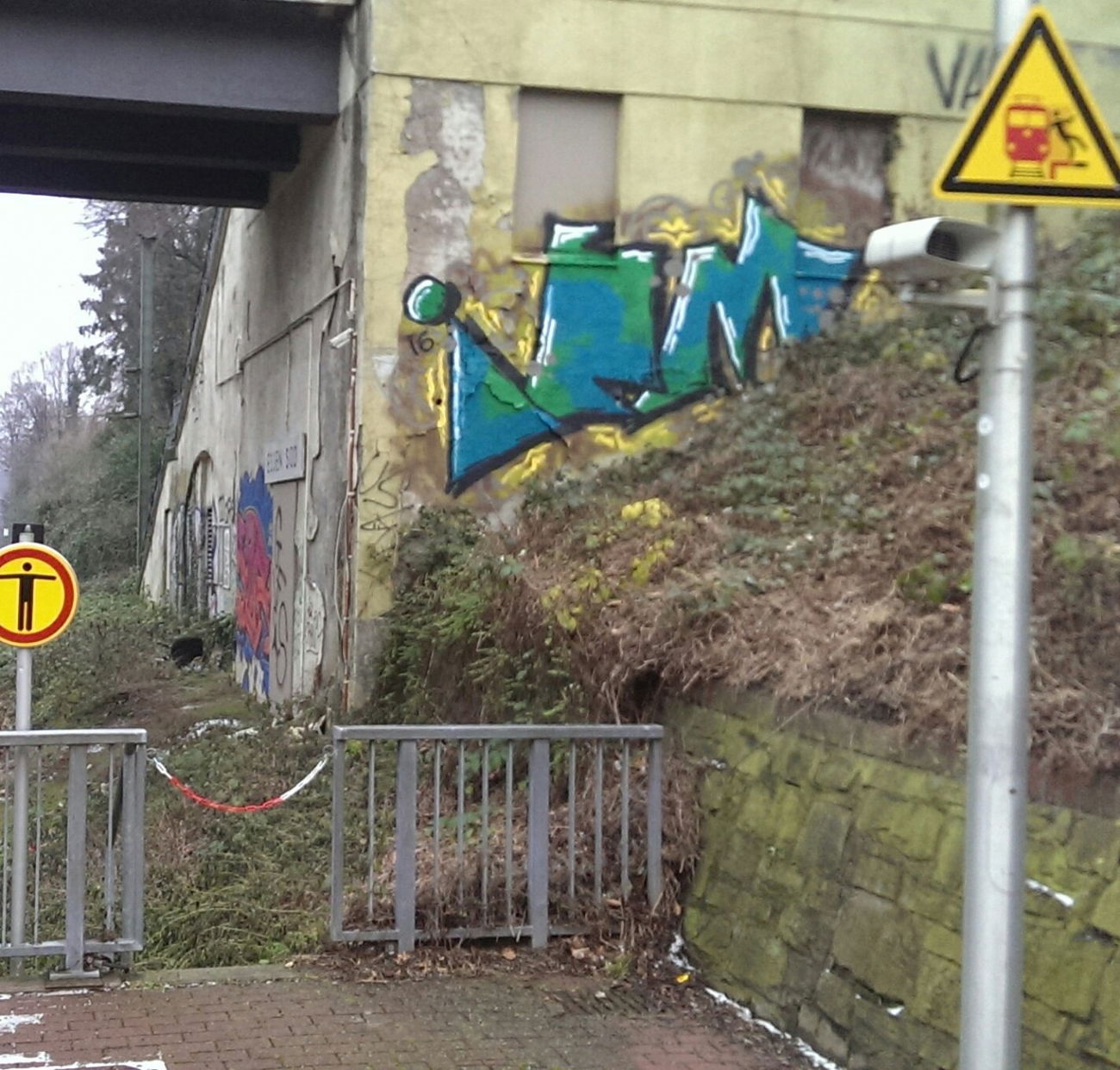 Graffiti Bombing in Essen - Photo by Kico_one - Essen, Ruhrpott, Nrw