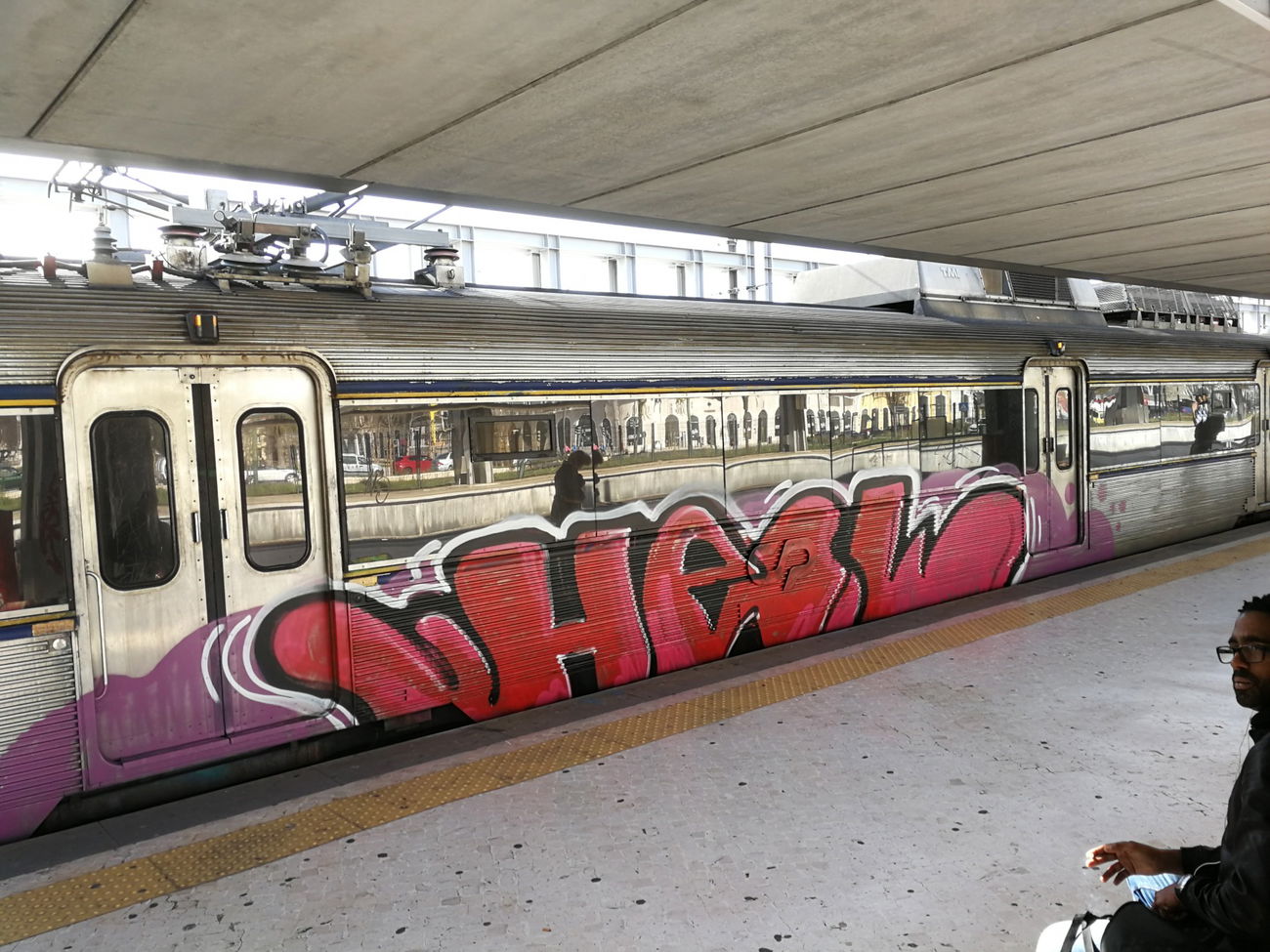 Graffiti Train in Lissabon - Photo by Kico_one - Lissabon, Portugal, Lisboa