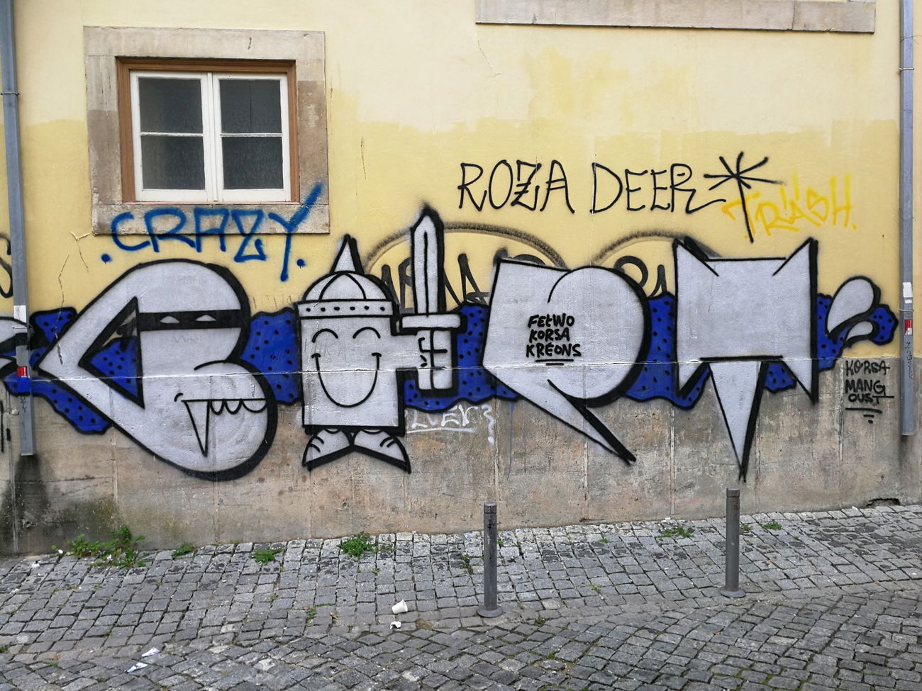 Graffiti Bombing in Lissabon - Photo by Kico_one - Lissabon, Portugal, Lisboa