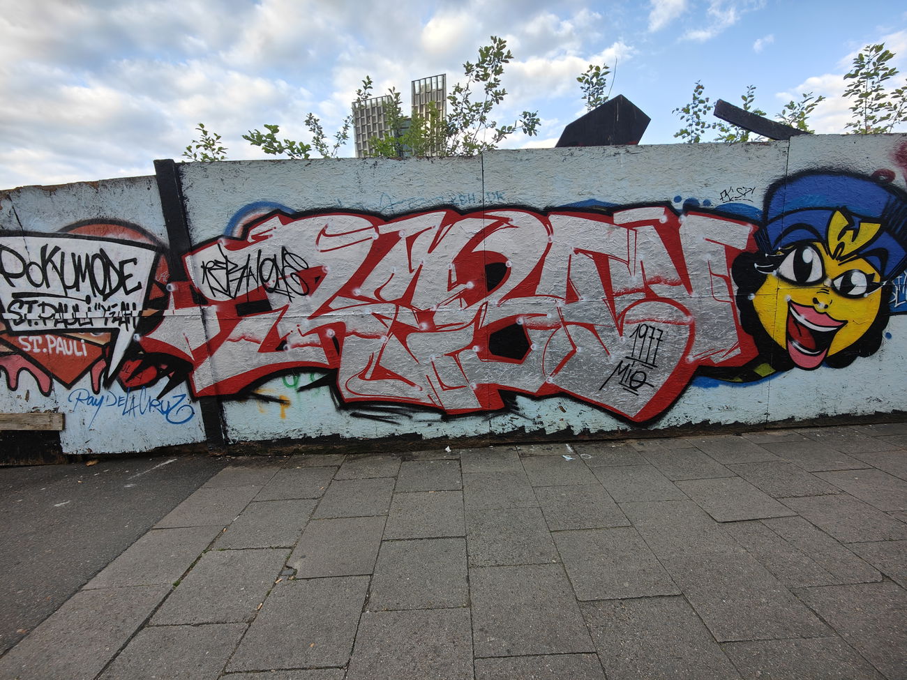 Graffiti Wall - Photo by Kico_one