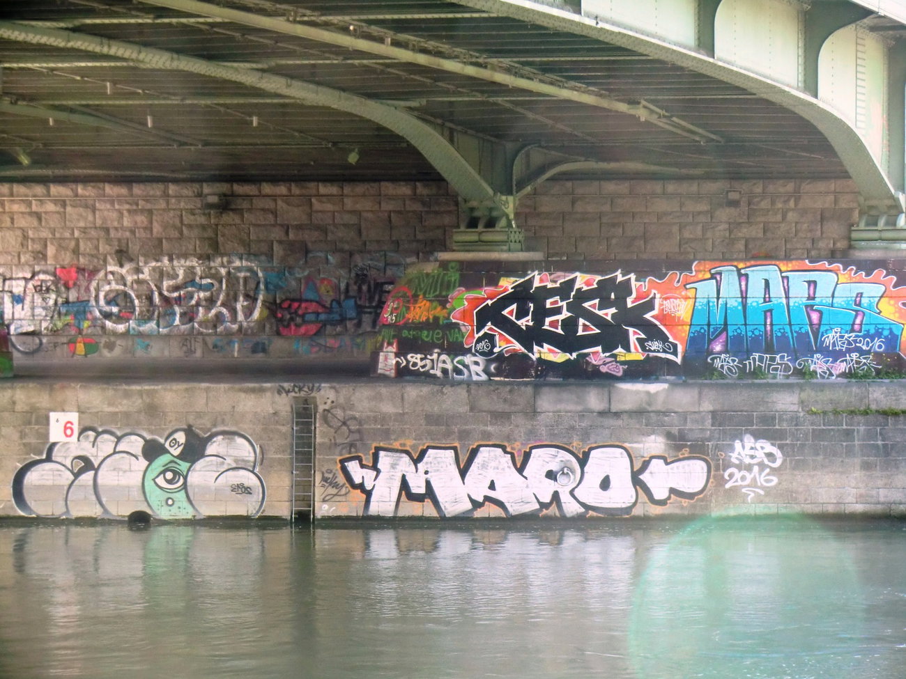 Graffiti Wall in Wien - Photo by Kico_one - Wien, Vienna, Austria