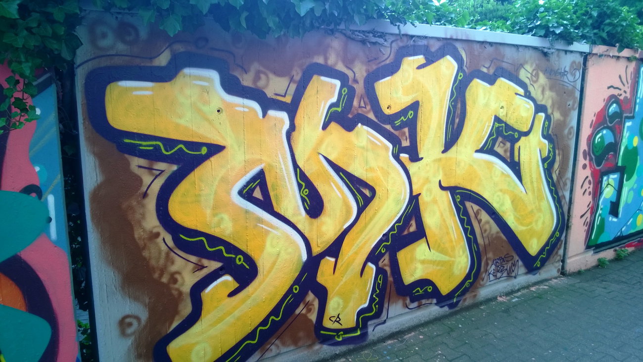 Graffiti Wall in Giradetstrasse - Photo by Kico_one - MK, Essen, Ruhrgebiet (2015)