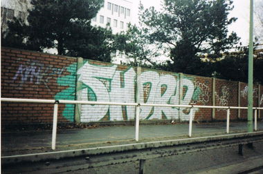Graffiti Bombing in Essen - Photo by Kico_one - Shore, Rok, Crew (1995)