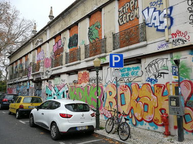Graffiti Bombing in Lissabon - Photo by Kico_one - Lissabon, Portugal, Lisboa