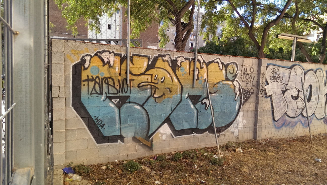 Graffiti Wall in Barcelona - Photo by Kico_one - Barcelona, Spain, Catalonia