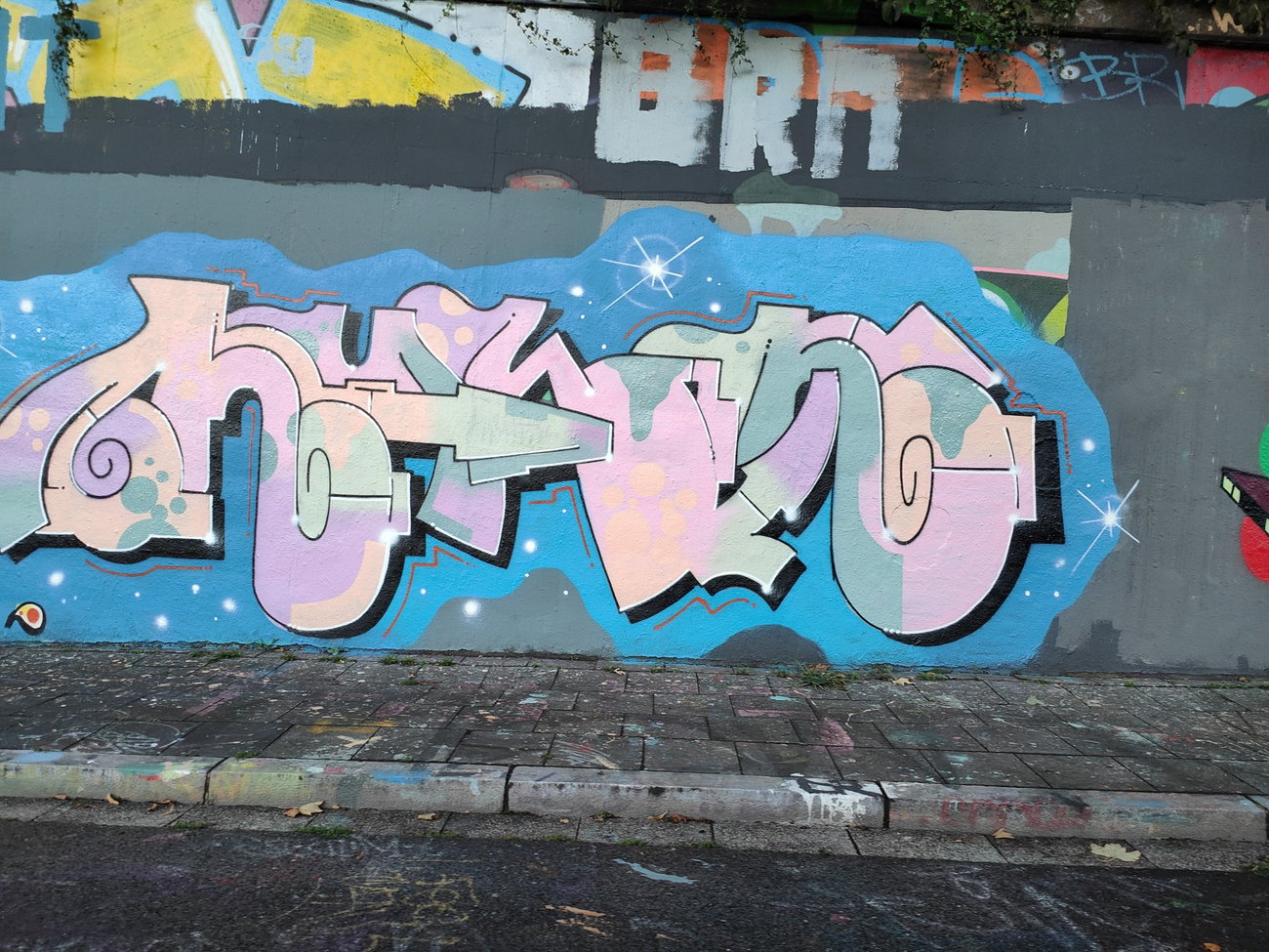 Graffiti Wall - Photo by Kico_one