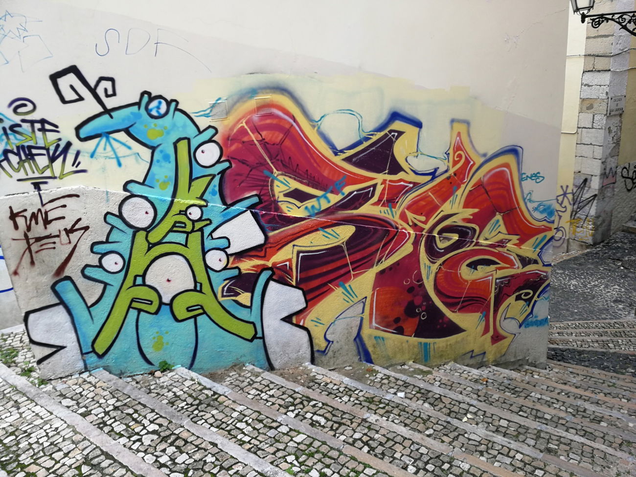 Graffiti Wall in Lissabon - Photo by Kico_one - Lissabon, Portugal, Lisboa