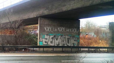 Graffiti Bombing in Ennepe-Ruhr-Kreis - Photo by Kico_one - Zemack (1999)