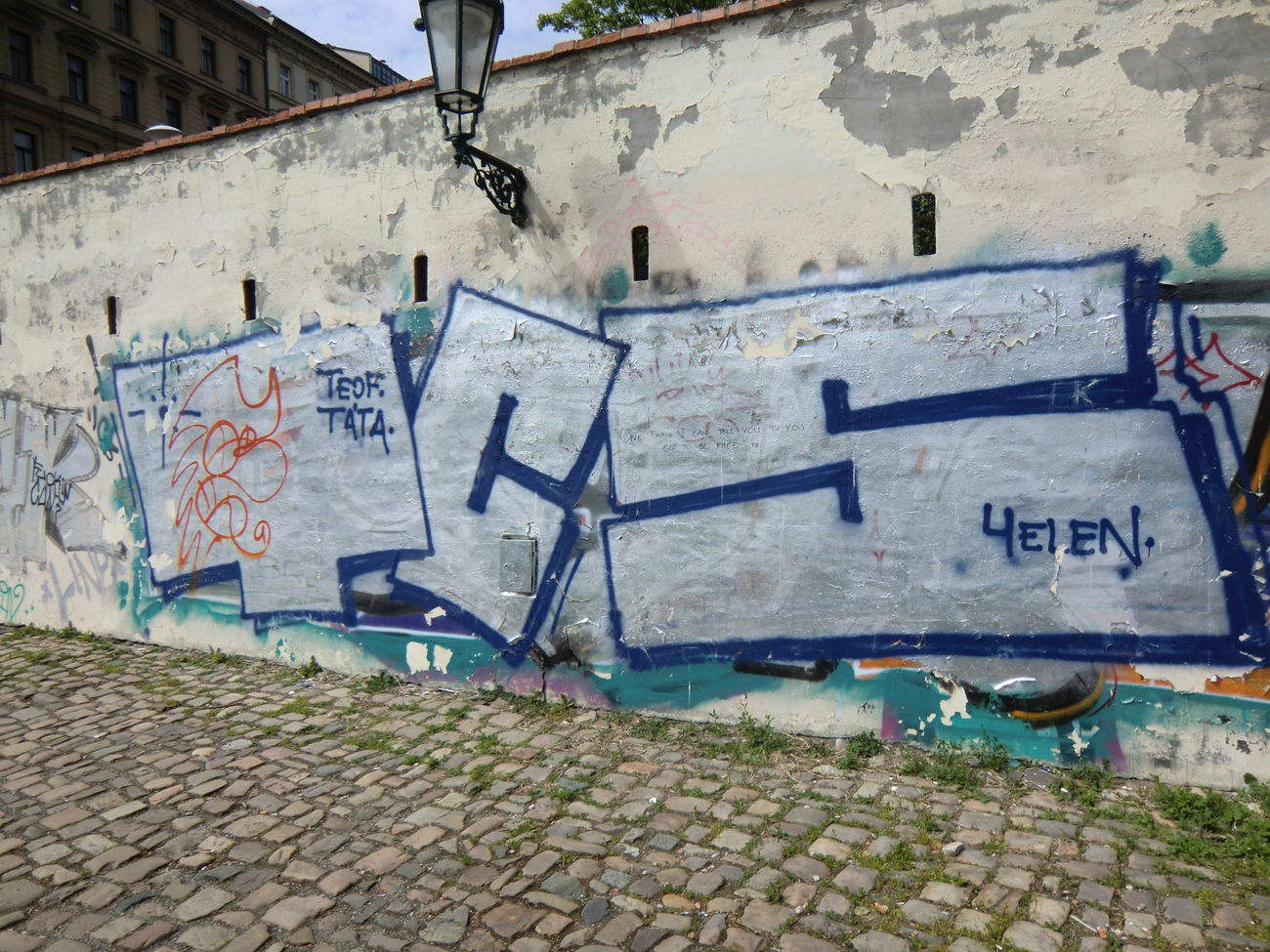 Graffiti Bombing in Prague - Photo by Kico_one - Prague, Praha, Tcs