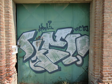Graffiti Bombing in Osijek - Photo by Kico_one - Osijek, Croatia, Hrvatska (2014)