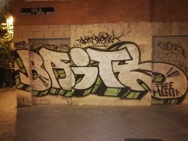 Graffiti Bombing in Madrid - Photo by Kico_one - Madrid, Espana, Baits