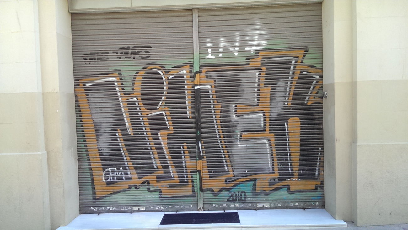 Graffiti Bombing in Barcelona - Photo by Kico_one - Barcelona, Spain, Catalonia