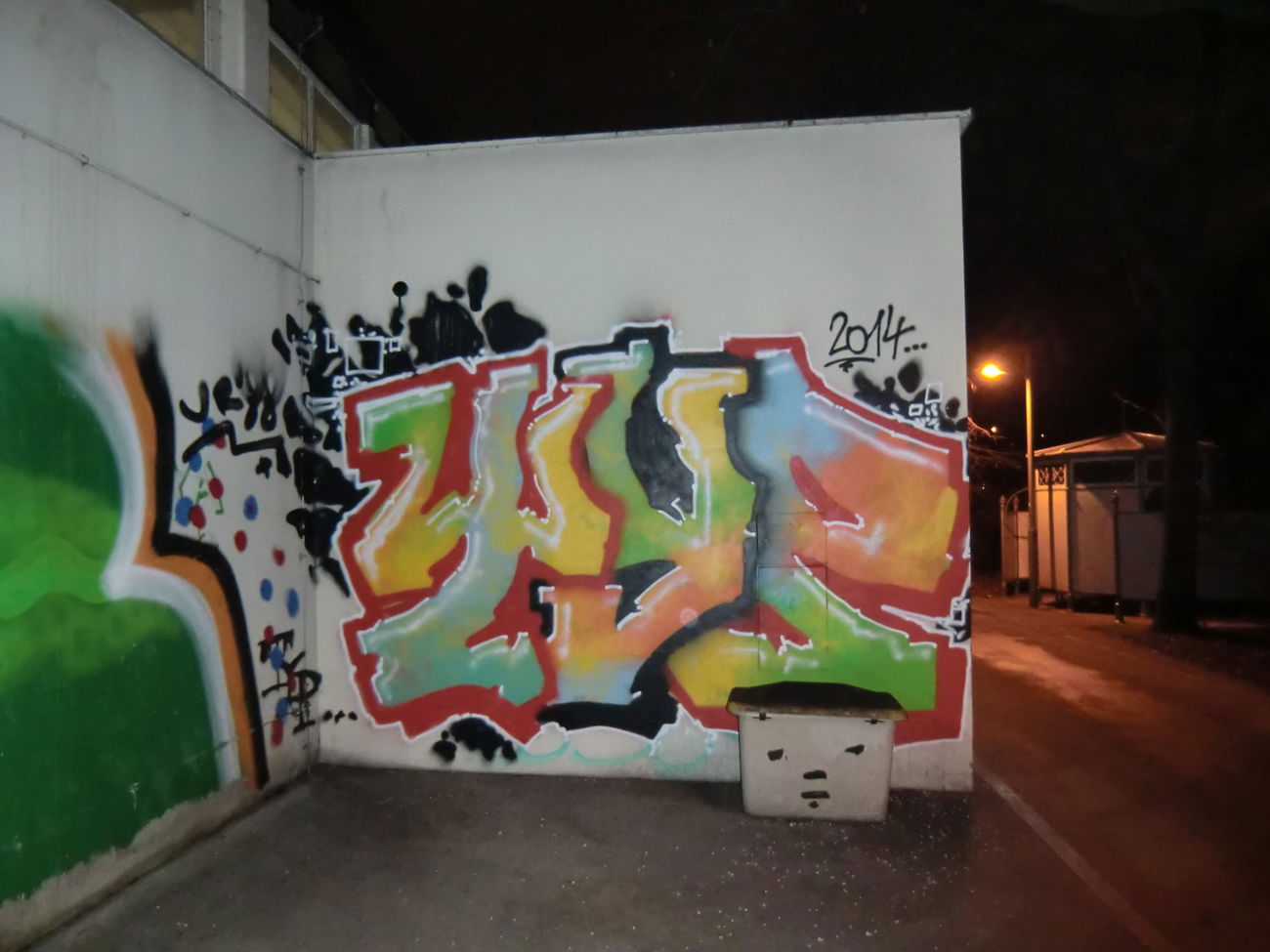 Graffiti Bombing in Wien - Photo by Kico_one - Wien, Österreich, Vienna