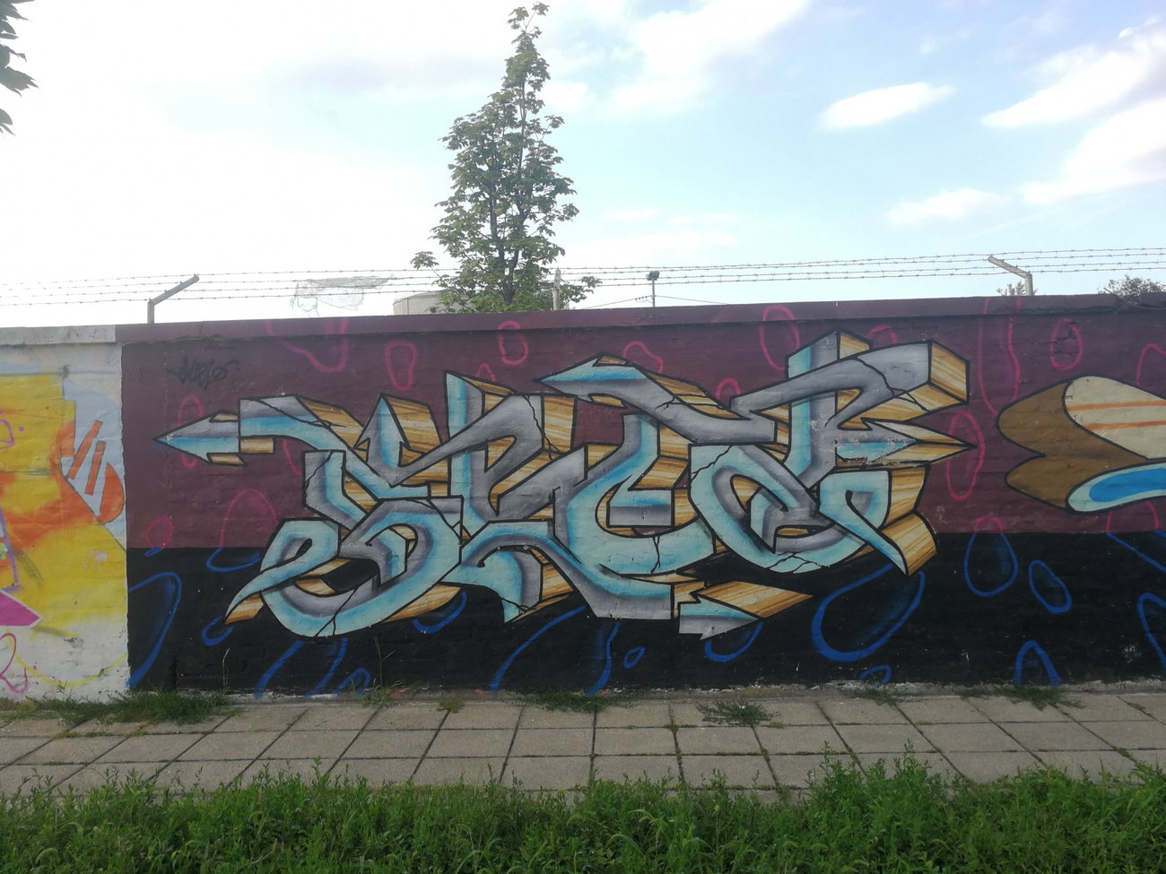 Graffiti Wall in Osijek - Photo by Kico_one - Croatia, Hrvatska, Osijek