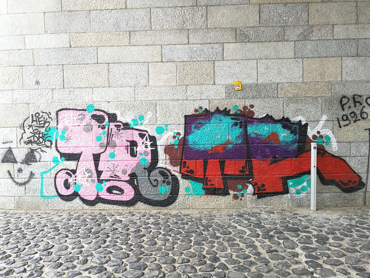 Graffiti Bombing - Photo by Kico_one - Düsseldorf, Tr