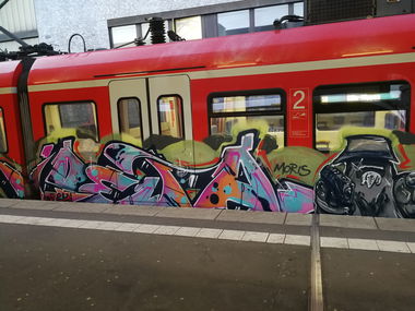 Graffiti Train in Essen - Photo by Kico_one