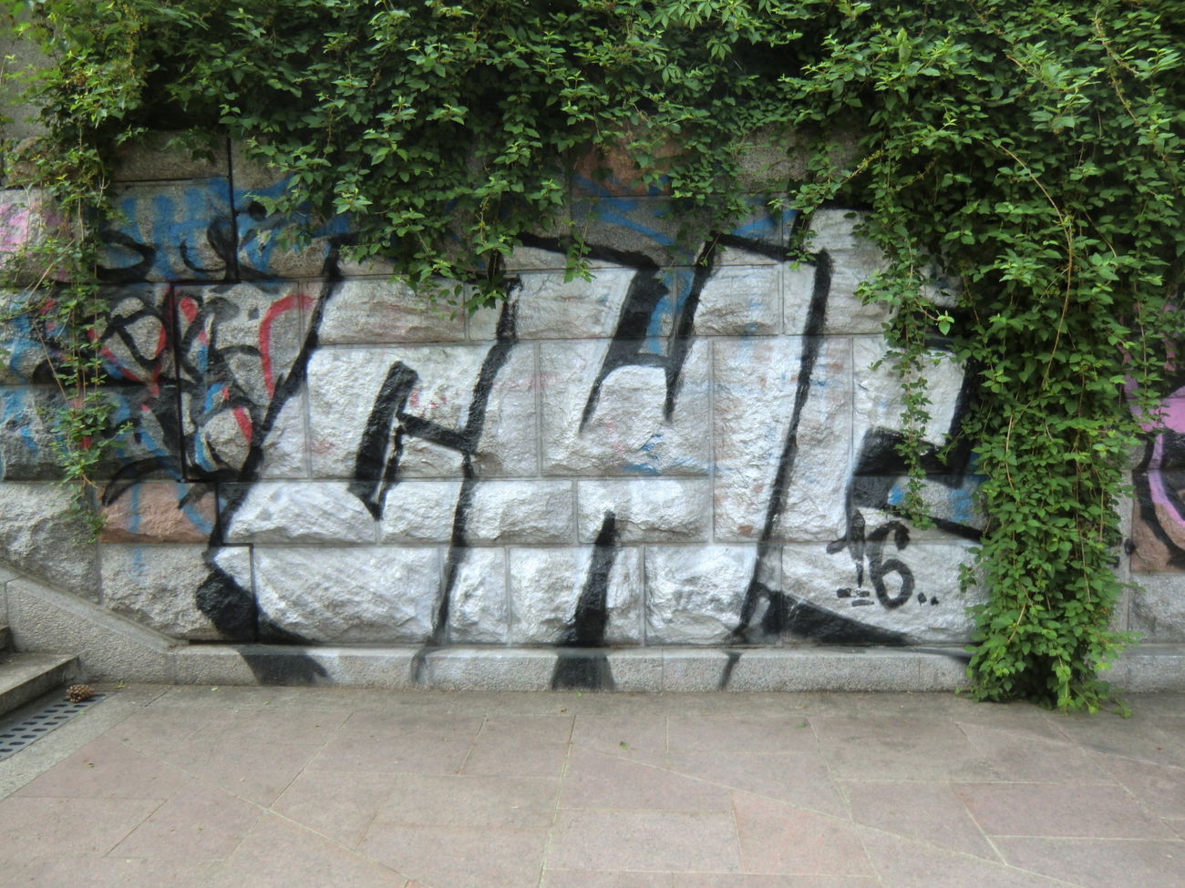 Graffiti Bombing in Prague - Photo by Kico_one - Prague, Praha, CWE (2016)