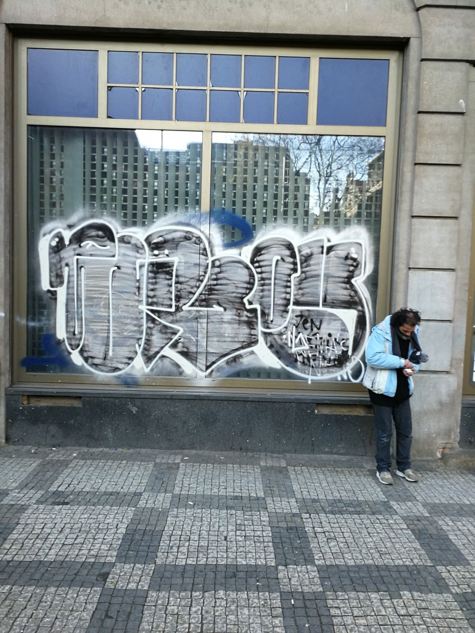 Graffiti Bombing in Prague - Photo by Kico_one - Prague, Praha
