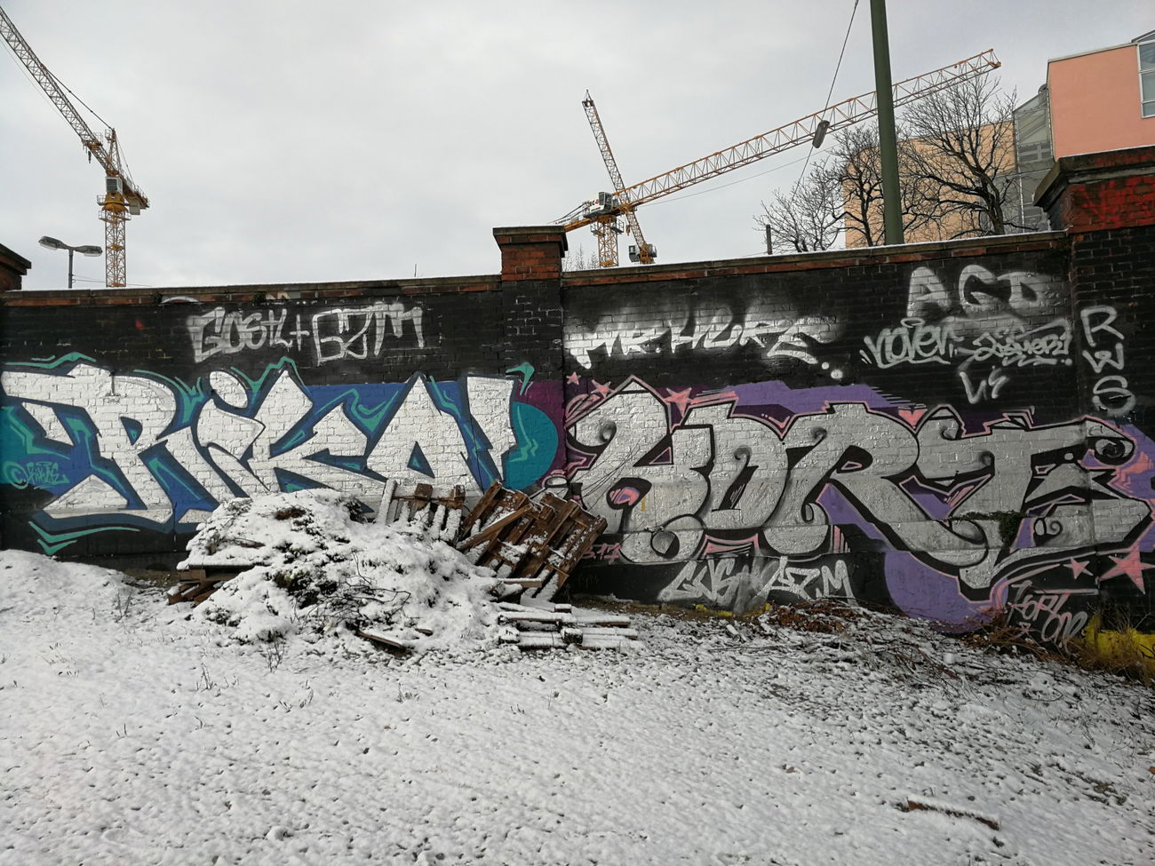 Graffiti Bombing in München - Photo by Kico_one - München, Rike, Kort