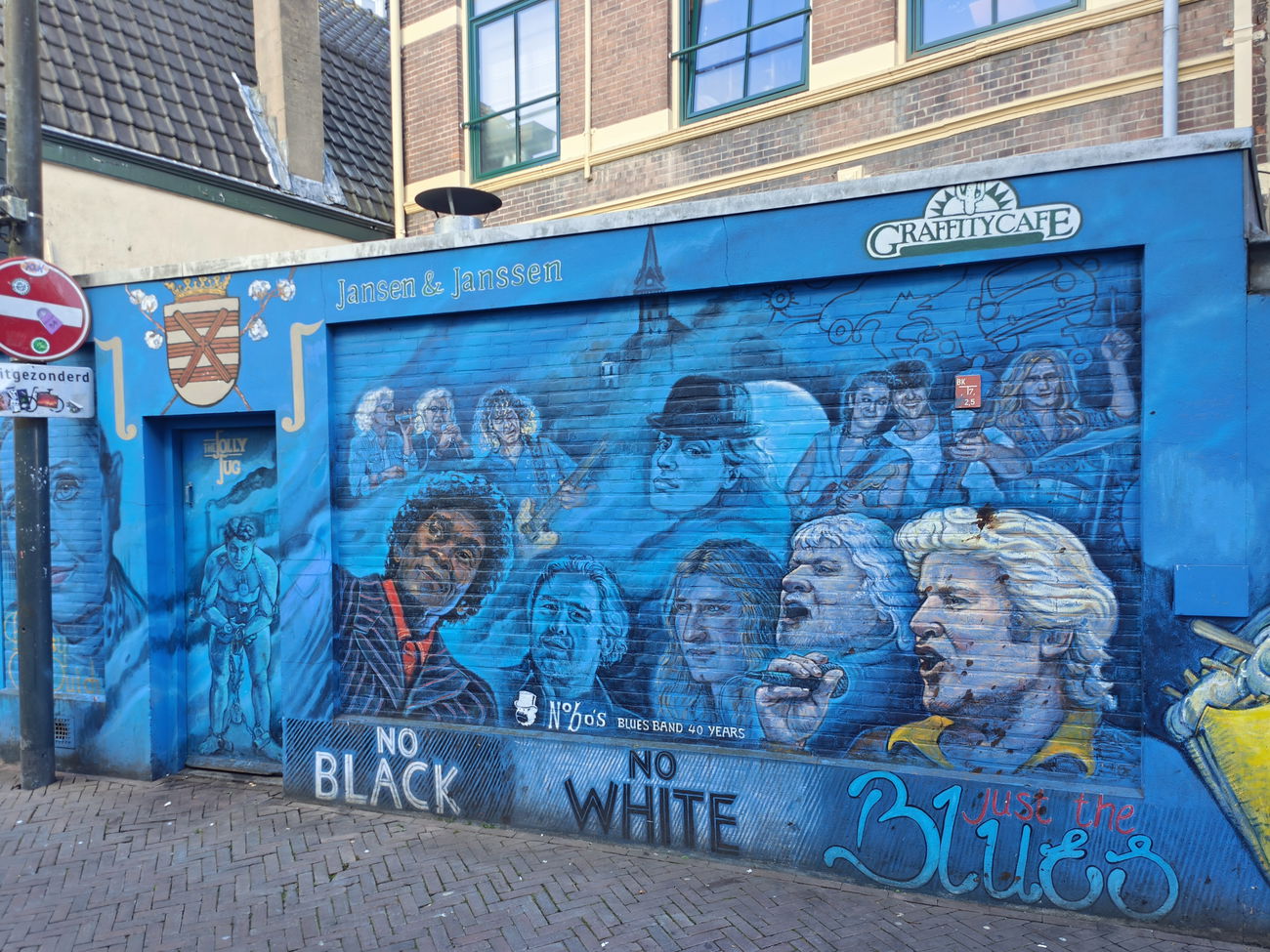 Graffiti Street Art in Enschede - Photo by Kico_one