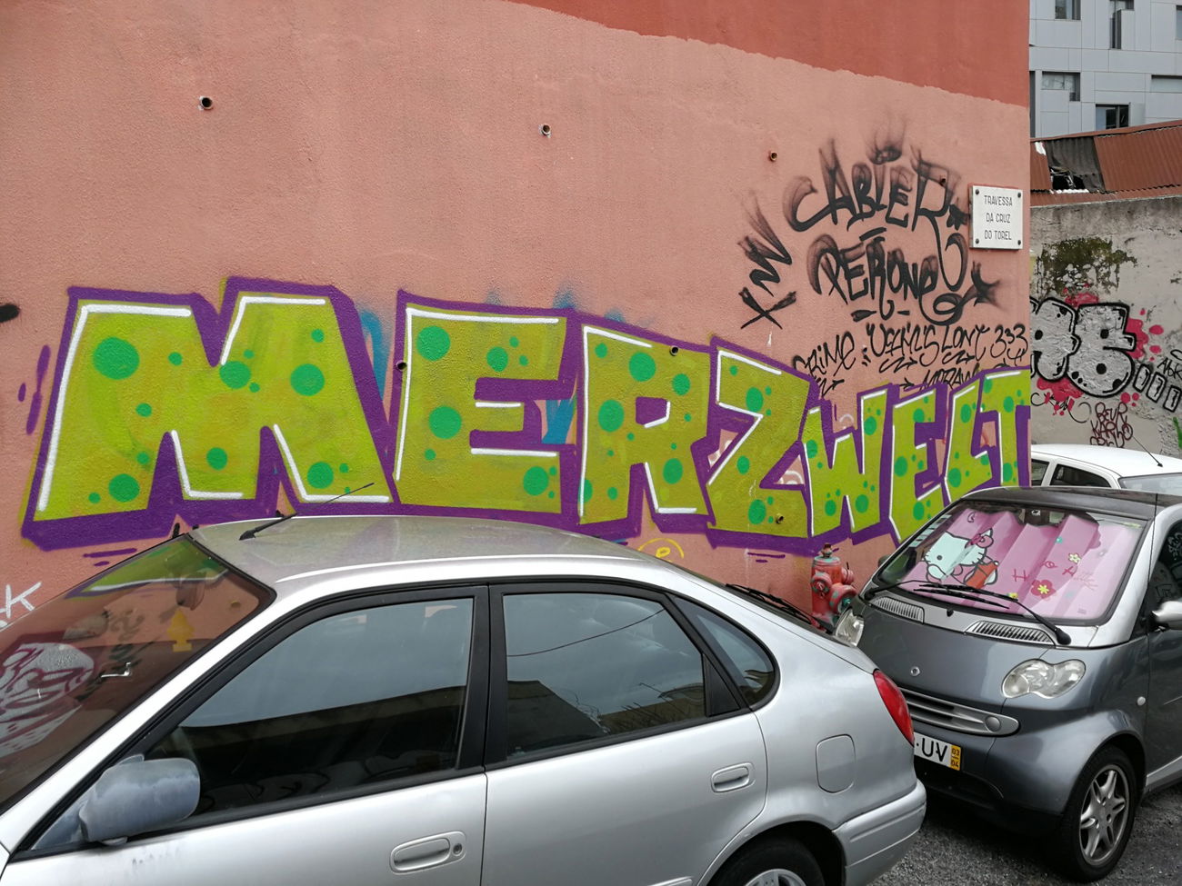 Graffiti Bombing in Lissabon - Photo by Kico_one - Lissabon, Portugal, Lisboa