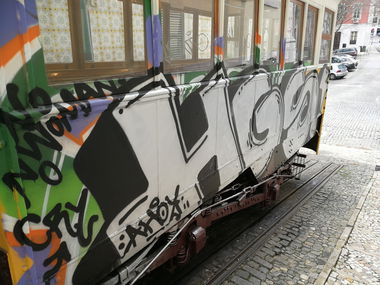 Graffiti Train in Lissabon - Photo by Kico_one - Lissabon, Portugal, Lisboa