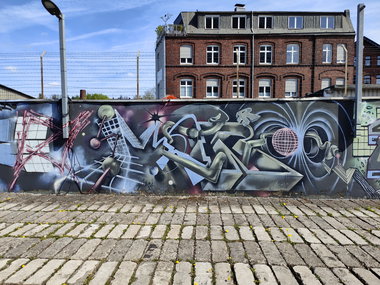 Graffiti Wall in Wait please... - Photo by Kico_one