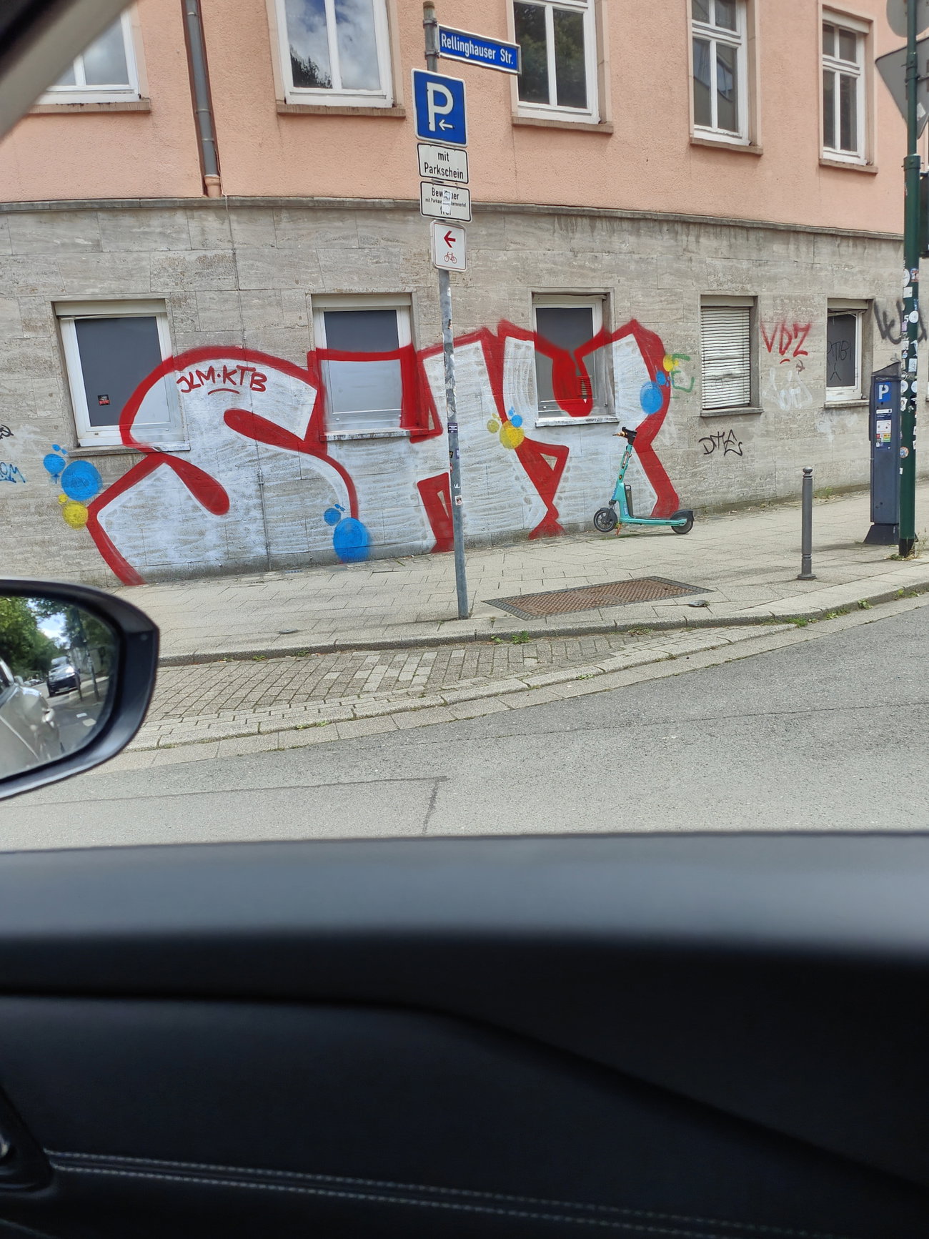 Graffiti Bombing in Essen - Photo by Kico_one - Essen, Shy (2026)