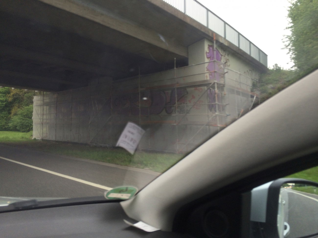 Graffiti Wall - Photo by KidDerEuphorie