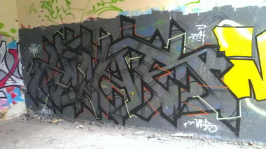 Graffiti Wall - Photo by Kihr - kihr, uas, skarf (2014)