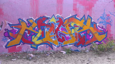 Graffiti Wall - Photo by Kihr - kihr, uas, madlox (2014)