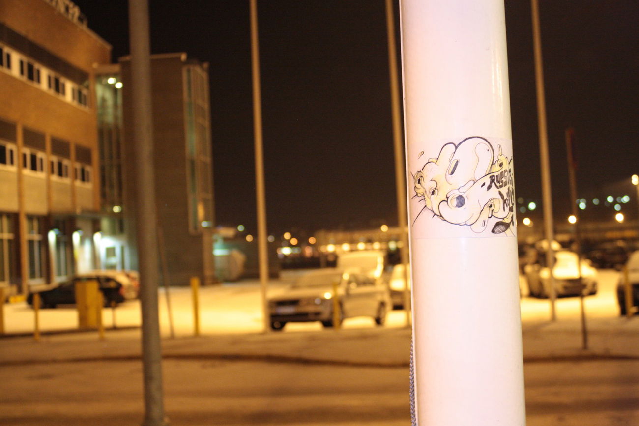 Graffiti Street Art in Helsinki - Photo by Kilo1 - kilo1 (2011)