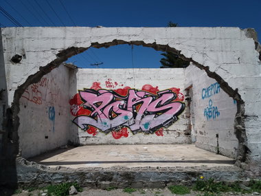 Graffiti Wall - Photo by Kindred