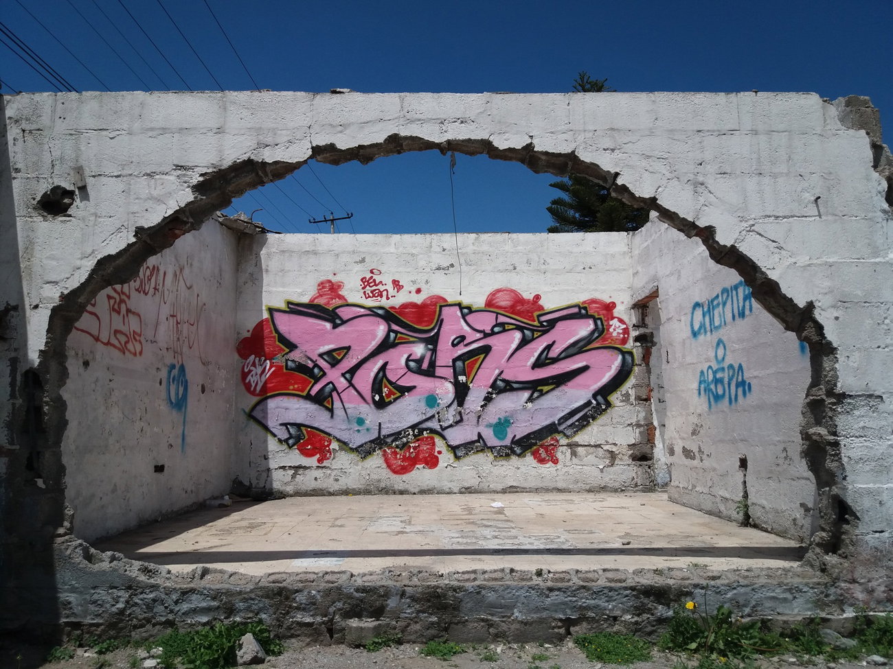 Graffiti Wall - Photo by Kindred