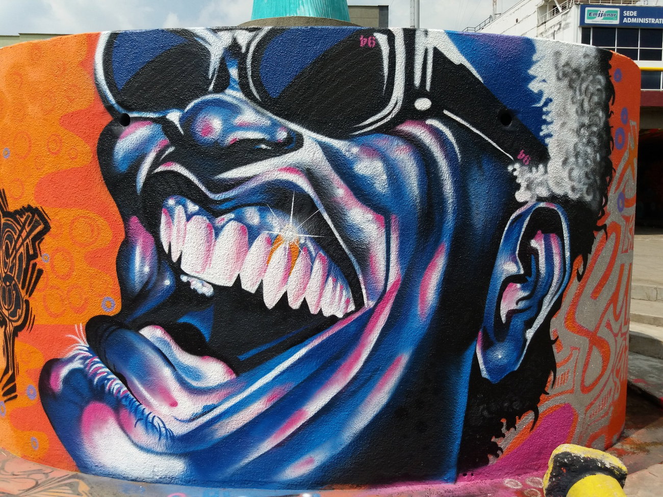 Graffiti Wall - Photo by Kindred