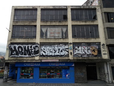 Graffiti Wall - Photo by Kindred