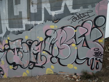 Graffiti Wall - Photo by Kindred