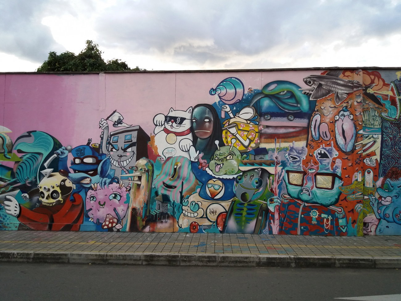 Graffiti Wall - Photo by Kindred